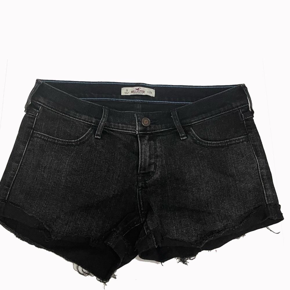 Black Hollister Shorts. Size 9 W29